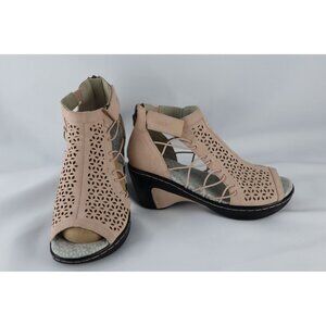 JBU by Jambu‎ nelly light pink vegan leather sandals   With Rear Zipper Size 7M